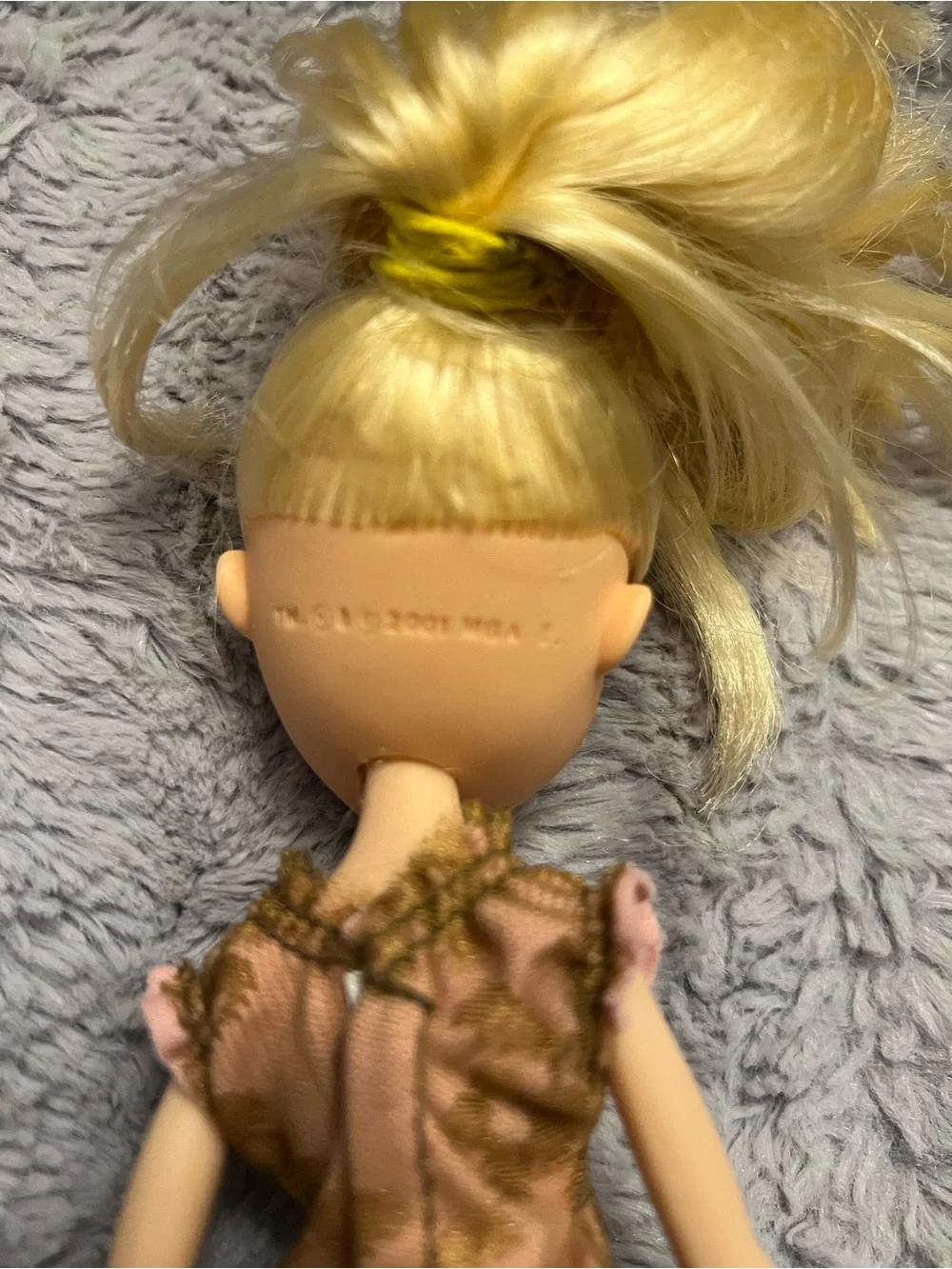 2001 Bratz Chloe in First Date Fashion Pack